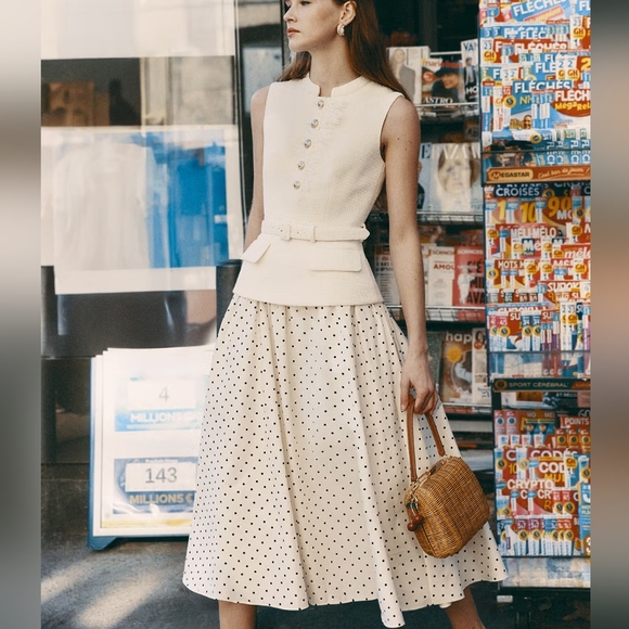 Sold Out - Picture 5 of 16